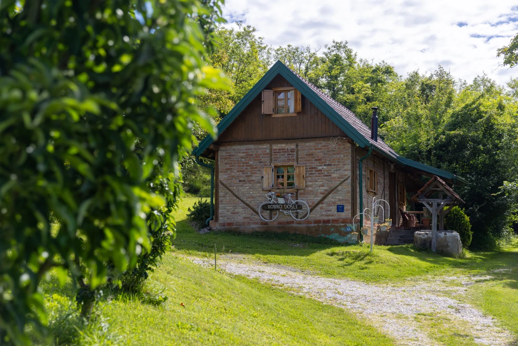 House Zagorje Idilira Book