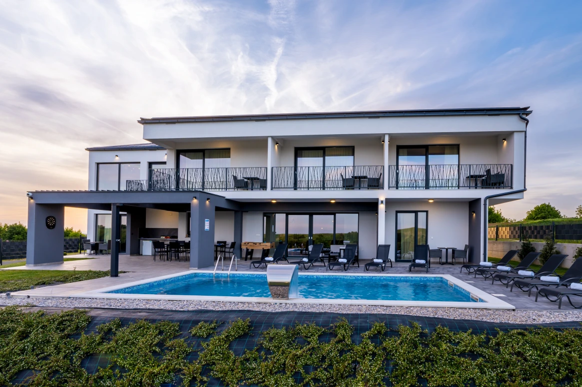 Villa In Green Croatia Book Idilira Travel