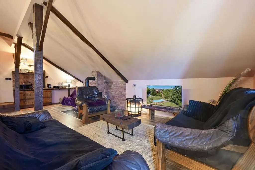 Living Room Zagorje Green Keti