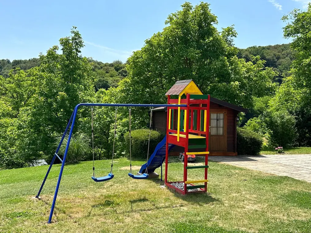 Dje%C4%8Dje Igrali%C5%A1te Pine Log Vila Zagorje