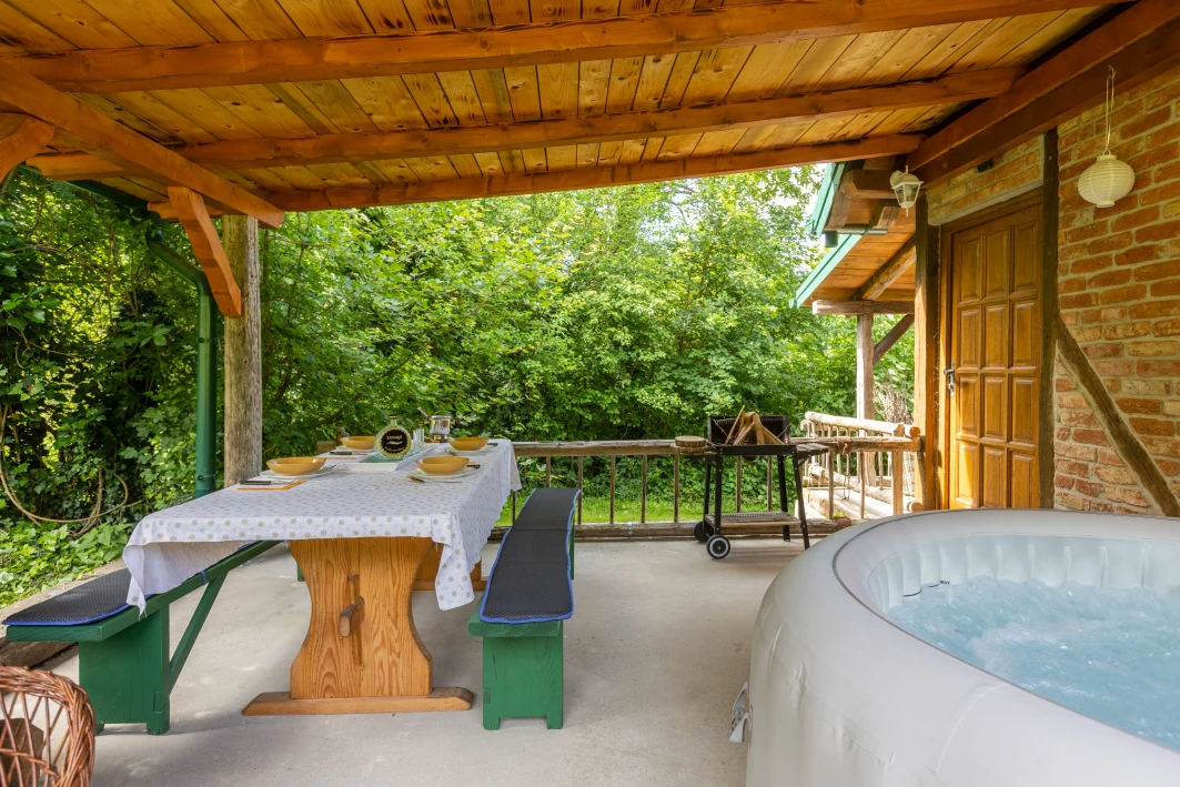 House Zagorje Hot Tub
