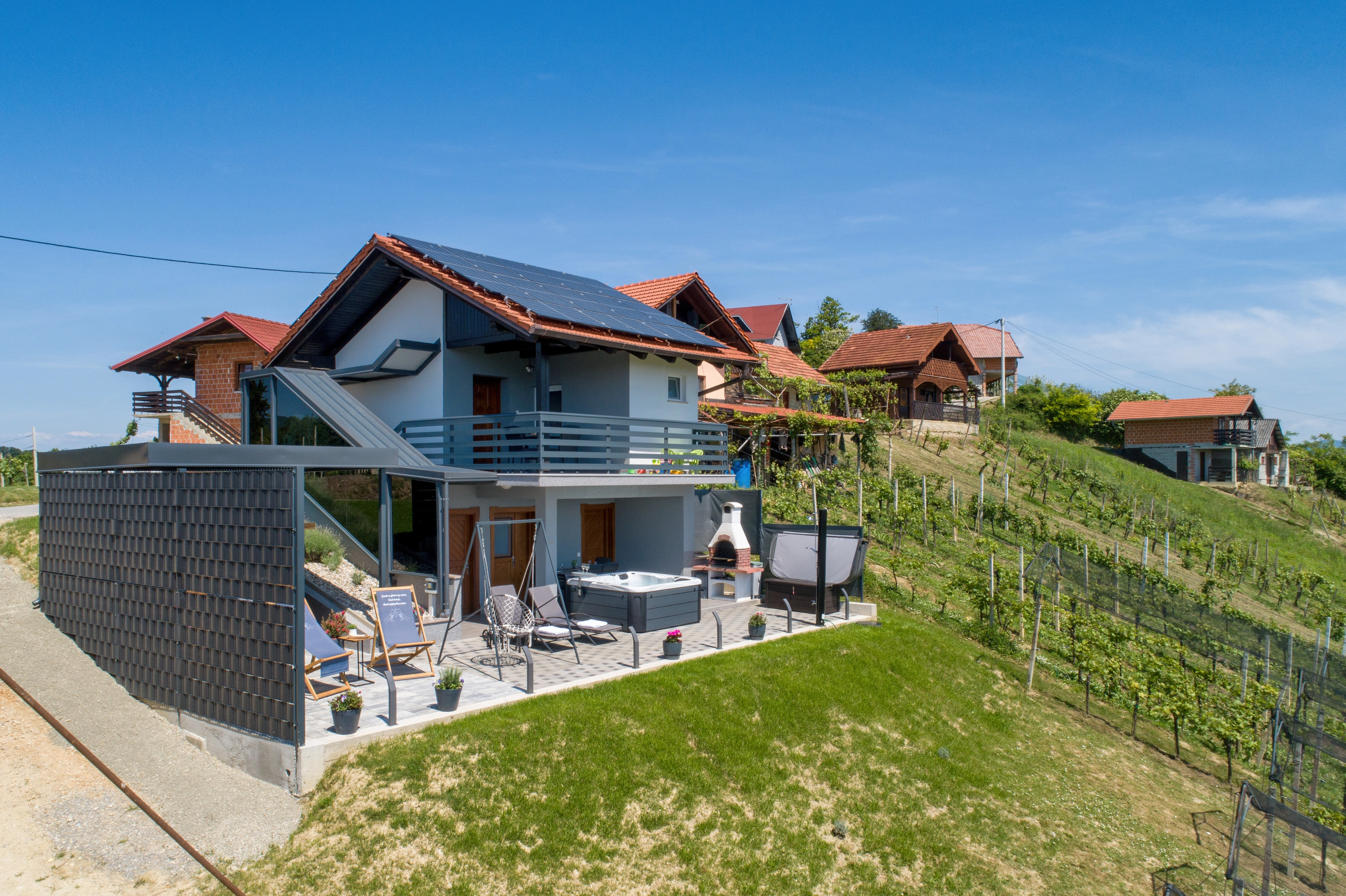 Holiday House Zagorje Idilira View Wine